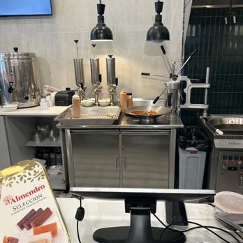 San Gines Beach - Coffee Roasteries Near Me - Miami Beach, Florida