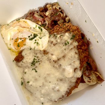 Huck House Brunchette - Country fried steak - Breakfast & Brunch Near Me - Garden City, Idaho