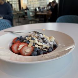 Dollop Cafe, Bar & Kitchen