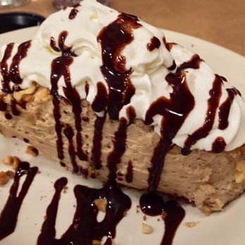 Buck's American Restaurant - Peanut Butter Pie - Buck's American Cafe - Cocktail Bars Near Me - Everett, Washington