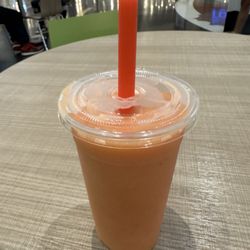 Gelato Mio - Strawberry Mango Pineapple Smoothie