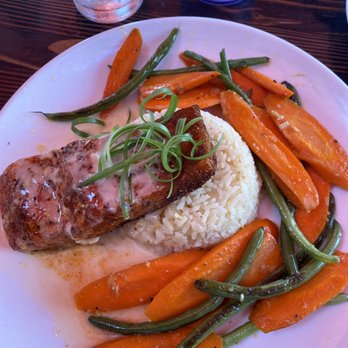 OHSO Distillery - Blackened Salmon - New American Near Me - Scottsdale, Arizona OHSO Distillery - Blackened Salmon - New American Near Me - Scottsdale, Arizona