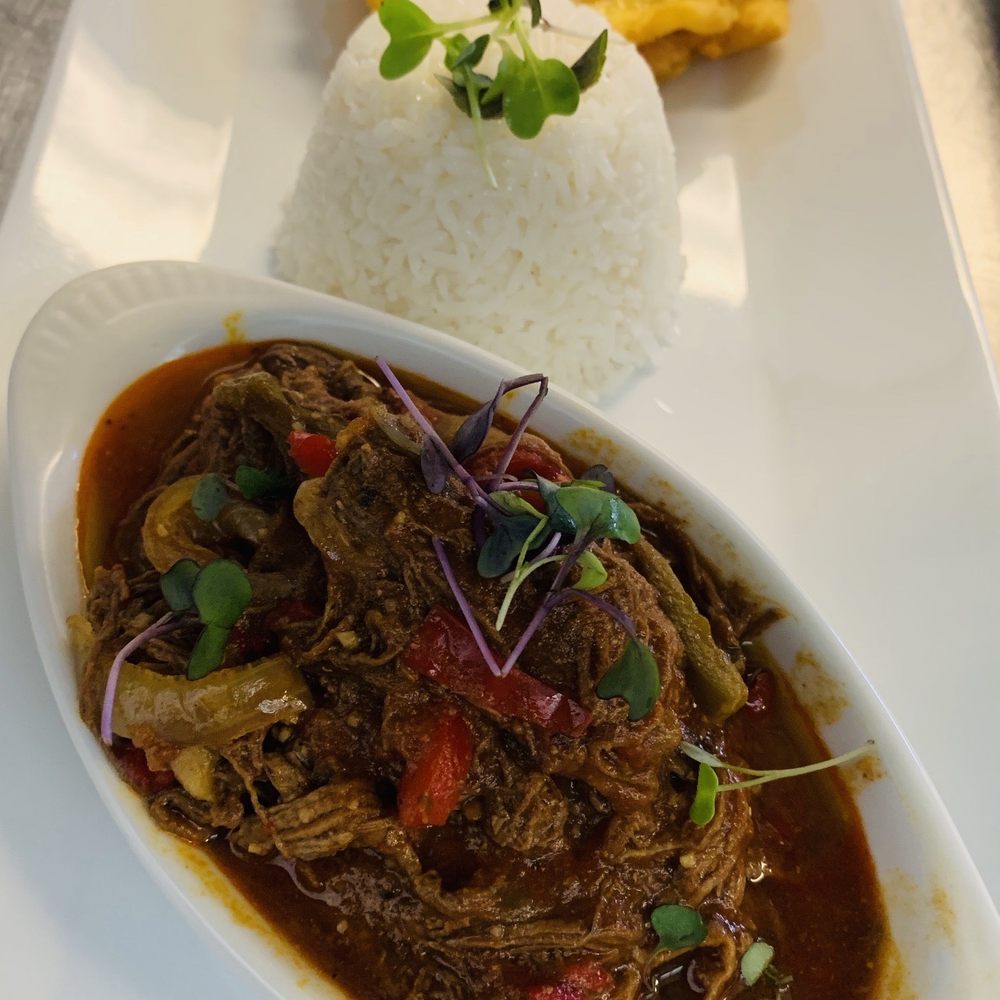 King’s Bar - Ropa vieja - Lounges Near Me - Naples, Florida