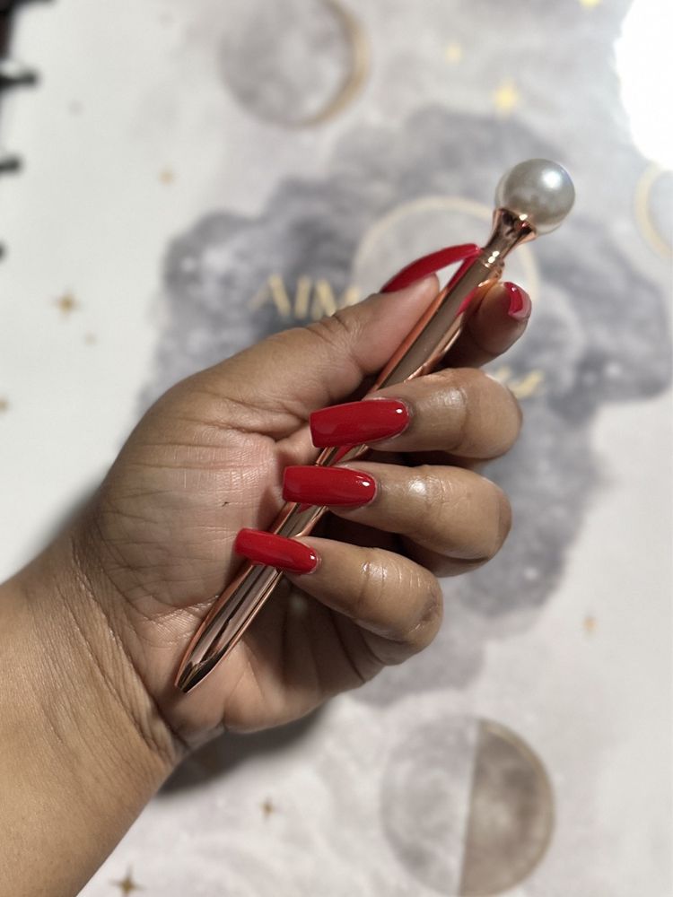 Shine My Nails Logo