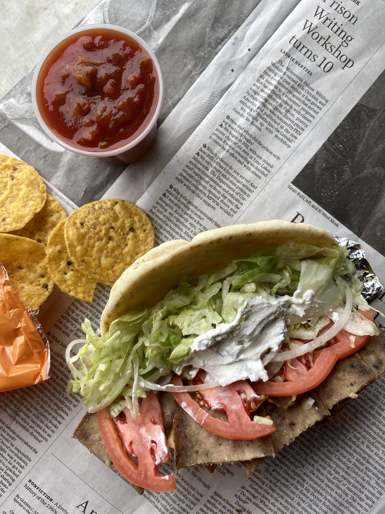 BO DIDDLEYS PUB & DELI 25 Photos & 22 Reviews 9633 Anderson Lakes Pkwy, Eden Prairie