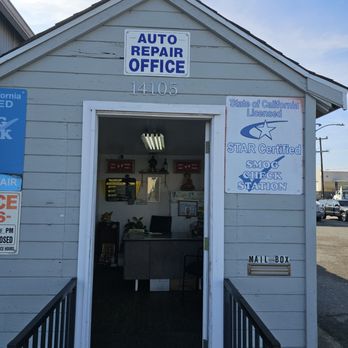 Pro Smog - Office entrance - Smog Check Stations Near Me - San Leandro, California