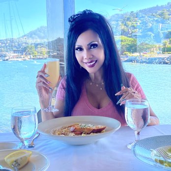 The Spinnaker - The View behind me is priceless! The food I ordered was delicious it was Dungeness and Rob crab mac & cheese. Yum. - Breakfast & Brunch Near Me - Sausalito, California The Spinnaker - The View behind me is priceless! The food I ordered was delicious it was Dungeness and Rob crab mac & cheese. Yum. - Breakfast & Brunch Near Me - Sausalito, California