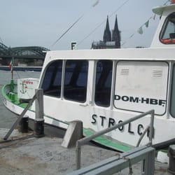 Fähre Dom-Rheinpark