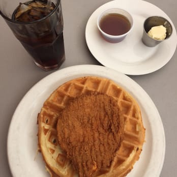 Redwood Cafe - American Near Me - Cotati, California
