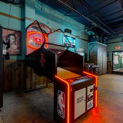 Little Woodrow's Beaumont - A wide variety games to test your skills