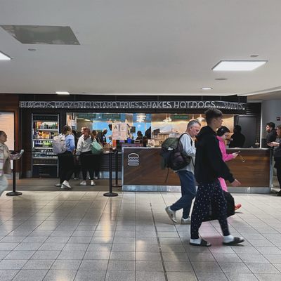 Terminal 4 by null