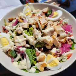 The Goose & Firkin - Every but the bagel Cobb salad
