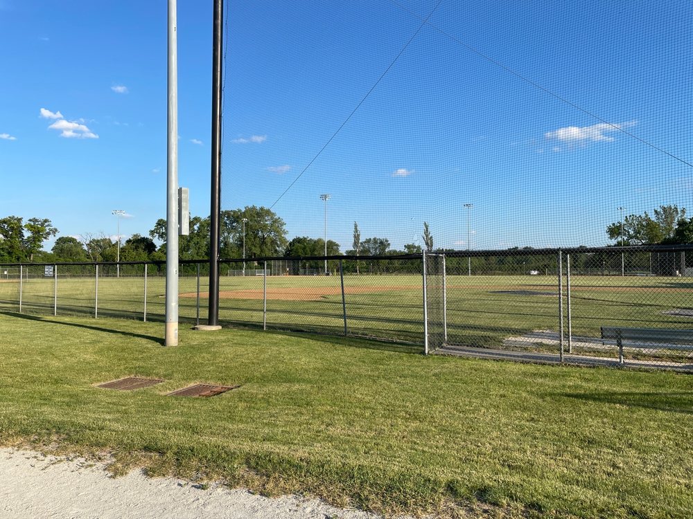 ELMWOOD PARK HIGH SCHOOL Middle Schools & High Schools 8201 W