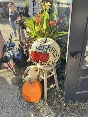 McKenzie's Farm by null