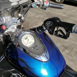 Valero - Fill er up!