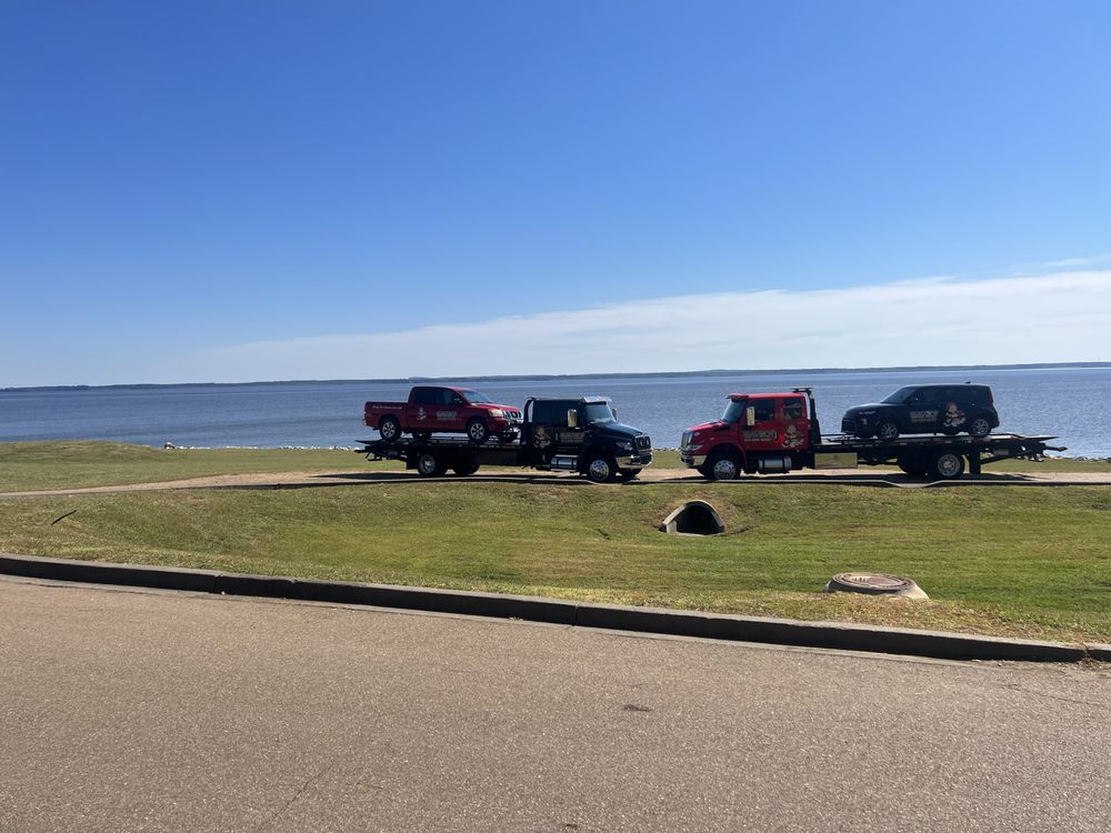 SLEDGE’S WRECKER SERVICE 10 Reviews 1236 Highway 51, Madison