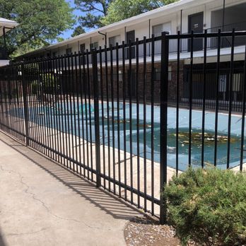 Somerset Park - Little ones didn't get to swim this summer @ 1101 bldg - Apartments Near Me - Albuquerque, New Mexico Somerset Park - Little ones didn't get to swim this summer @ 1101 bldg - Apartments Near Me - Albuquerque, New Mexico