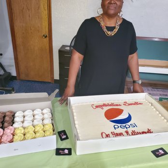 Khloe's Konfections - Four different flavors of cupcakes and Italian cream cake. - Bakeries Near Me - Edmond, Oklahoma