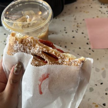 Pink Lantern - Coffee & Tea Near Me - Birmingham, Alabama