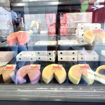Uncle Tetsu - Desserts Near Me - Austin, Texas
