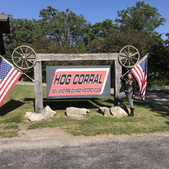 Cedar River Harley - Davidson - Motorcycle Dealers Near Me - Charles City, Iowa Cedar River Harley - Davidson - Motorcycle Dealers Near Me - Charles City, Iowa