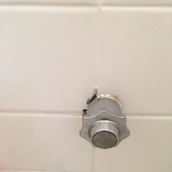 Capri - Rusty knobs in shower. - Hotels Near Me - Southampton, New York Capri - Rusty knobs in shower. - Hotels Near Me - Southampton, New York