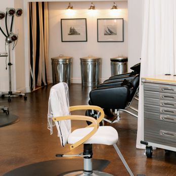 Salon D'Artistes - Hair Salons Near Me - Mobile, Alabama Salon D'Artistes - Hair Salons Near Me - Mobile, Alabama