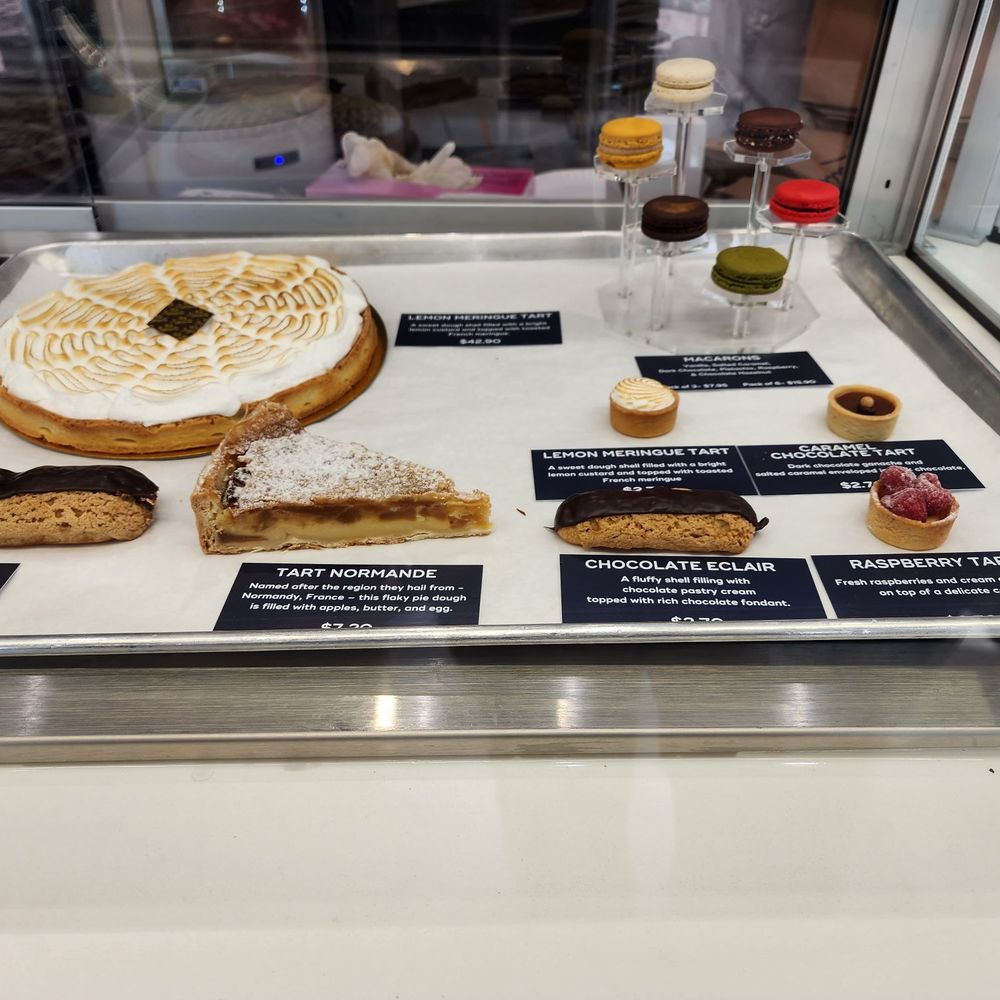 Fresh Baguette - Bakeries Near Me - Alexandria, Virginia