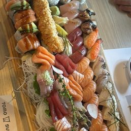 Medium sashimi, sushi and roll tray Medium sashimi, sushi and roll tray