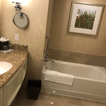 JW Marriott - Mini swimming pool - Hotels Near Me - Orlando, Florida
