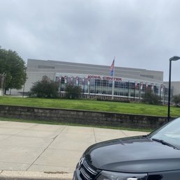 Exterior photo of Kohl Center - Madison, Wisconsin Exterior photo of Kohl Center - Madison, Wisconsin