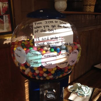 Valle Grande Mexican Grill - Bubble gum game of chance - Mexican Near Me - Valley Grande, Alabama
