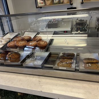 Casa Flores Cafe - Coffee & Tea Near Me - Sacramento, California