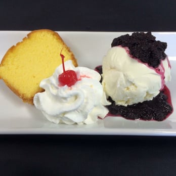 Orchard View Cafe - Blueberry topping on lemon chiffon ice cream and pound cake. - Ice Cream & Frozen Yogurt Near Me - Elizabethtown, Pennsylvania Orchard View Cafe - Blueberry topping on lemon chiffon ice cream and pound cake. - Ice Cream & Frozen Yogurt Near Me - Elizabethtown, Pennsylvania