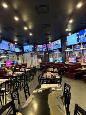 Chicago Pizza & Sports Grille by null