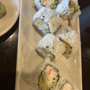 Umi Sushi & Grill - California roll - Sushi Bars Near Me - Arlington, Texas Umi Sushi & Grill - California roll - Sushi Bars Near Me - Arlington, Texas