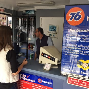 Quality Lube Express - Youri the manager will take care of your vehicle! - Oil Change Stations Near Me - North Hollywood, California Quality Lube Express - Youri the manager will take care of your vehicle! - Oil Change Stations Near Me - North Hollywood, California