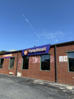 The Flying Biscuit Cafe by null