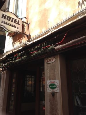Hotel Bernardi by null