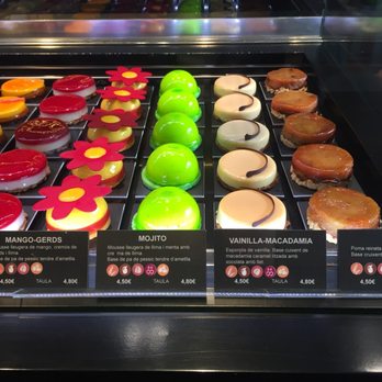 La Pastisseria - Coffee & Tea Near Me - Barcelona, B La Pastisseria - Coffee & Tea Near Me - Barcelona, B