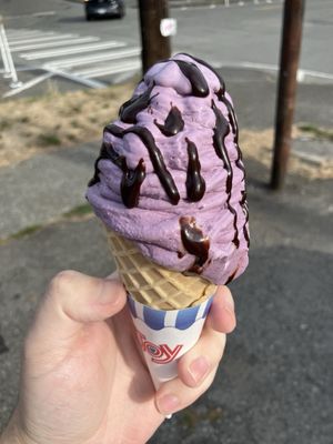 Tip Top: an Ice Cream Shop by null