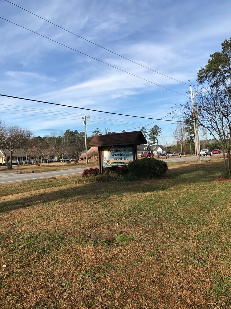 SOUTHEASTERN VETERINARY HOSPITAL 1720 NC Hwy 211 W, Lumberton, North
