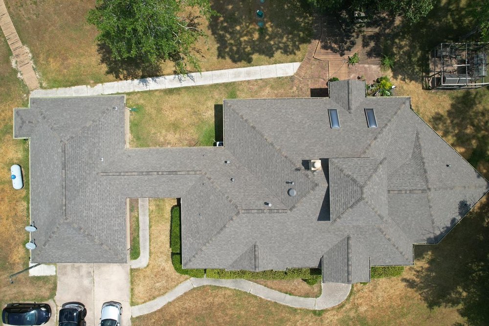 Slide of Vista Roofing and Restoration