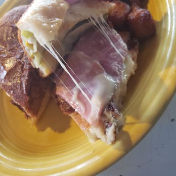 Starliner Diner - Cuban Sandwich && plantains - Cuban Near Me - Hilliard, Ohio Starliner Diner - Cuban Sandwich && plantains - Cuban Near Me - Hilliard, Ohio