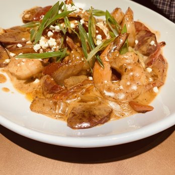 Cafe 4 - Shrimp and grits - Comfort Food Near Me - Knoxville, Tennessee Cafe 4 - Shrimp and grits - Comfort Food Near Me - Knoxville, Tennessee