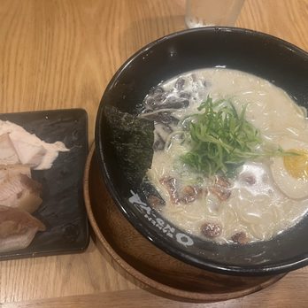 Onoya Ramen - Tonkatsu Ramen with pork on the side - Ramen Near Me - Honolulu, Hawaii Onoya Ramen - Tonkatsu Ramen with pork on the side - Ramen Near Me - Honolulu, Hawaii