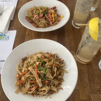 Aloha Mixed Plate - Fried Noodles - Hawaiian Near Me - Lahaina, Hawaii