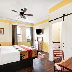 Hotel St. Michael, BW Premier Collection - King Guest Room with City View