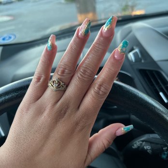 Nice Nails Spa - Nail Salons Near Me - San Carlos, California
