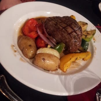 Famous PEOPLE Players - hubby had the steak dinner - Performing Arts Near Me - Etobicoke, Ontario